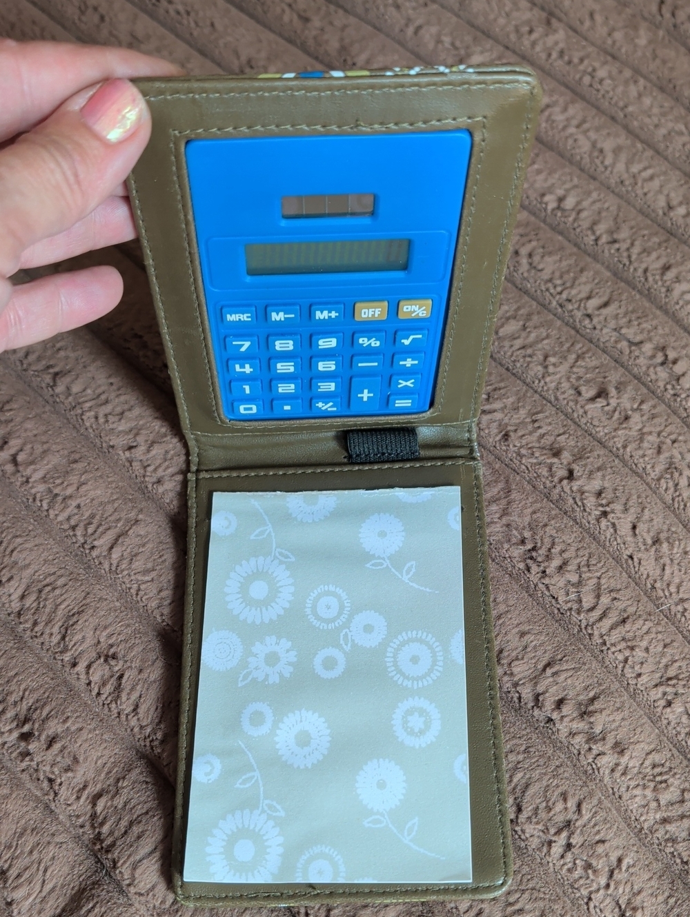 Olive Calculator Wallet with Blue Solar Calculator Insert